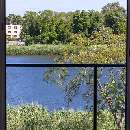 Dziwna River Z Frontowym Widokiem Na Rzeke I Basenem Epapartamenty * Dziwnów