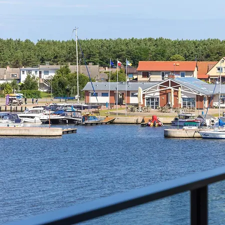 Dziwna River Z Frontowym Widokiem Na Rzeke I Basenem Epapartamenty *