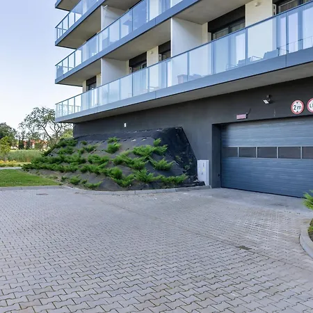 Dziwna River Z Frontowym Widokiem Na Rzeke I Basenem Epapartamenty Dziwnów