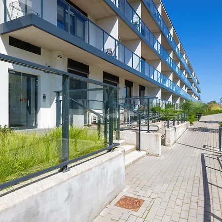 Apartment Dziwna River Z Frontowym Widokiem Na Rzeke I Basenem Epapartamenty