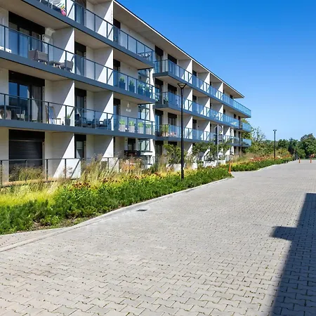 Dziwna River Z Frontowym Widokiem Na Rzeke I Basenem Epapartamenty 公寓 Dziwnów