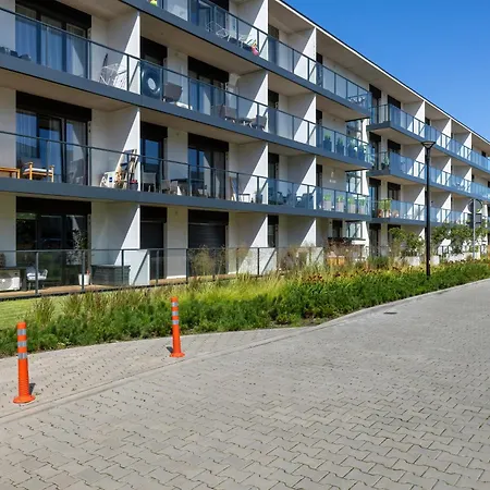 Dziwna River Z Frontowym Widokiem Na Rzeke I Basenem Epapartamenty Apartment