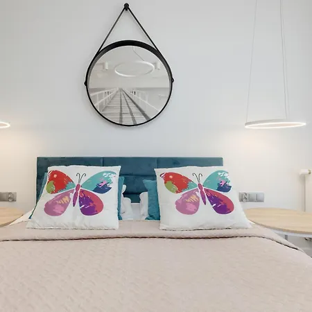 Dziwna River Z Frontowym Widokiem Na Rzeke I Basenem Epapartamenty Apartment Dziwnow