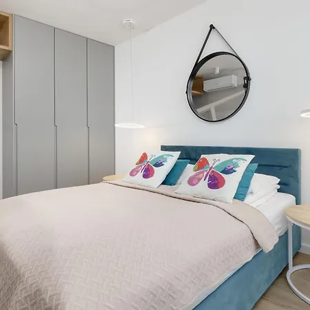 Dziwna River Z Frontowym Widokiem Na Rzeke I Basenem Epapartamenty Apartment