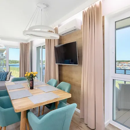 Dziwna River Z Frontowym Widokiem Na Rzeke I Basenem Epapartamenty Apartment *