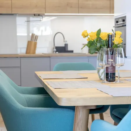 Dziwna River Z Frontowym Widokiem Na Rzeke I Basenem Epapartamenty *