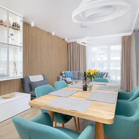 Dziwna River Z Frontowym Widokiem Na Rzeke I Basenem Epapartamenty Apartment Dziwnow