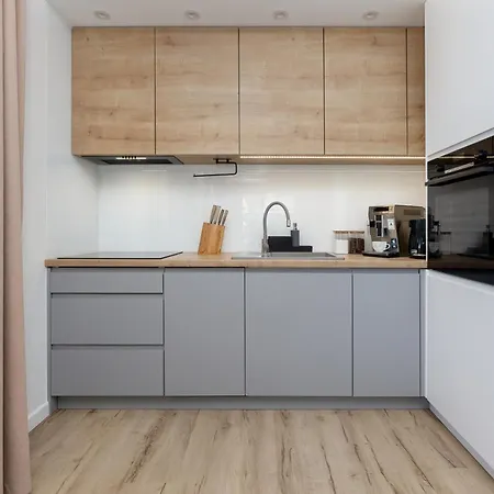 Dziwna River Z Frontowym Widokiem Na Rzeke I Basenem Epapartamenty *