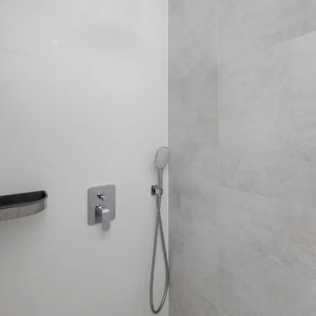 Apartment Dziwna River Z Frontowym Widokiem Na Rzeke I Basenem Epapartamenty Dziwnow