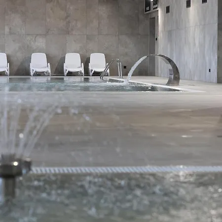 Apartment Dziwna River Z Frontowym Widokiem Na Rzeke I Basenem Epapartamenty Dziwnow