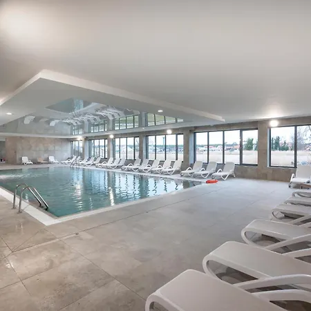 Dziwna River Z Frontowym Widokiem Na Rzeke I Basenem Epapartamenty * Dziwnow