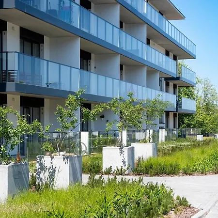 Dziwna River Z Frontowym Widokiem Na Rzeke I Basenem Epapartamenty Apartment Dziwnow