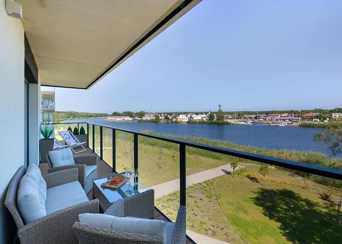 Dziwna River Z Frontowym Widokiem Na Rzeke I Basenem Epapartamenty *