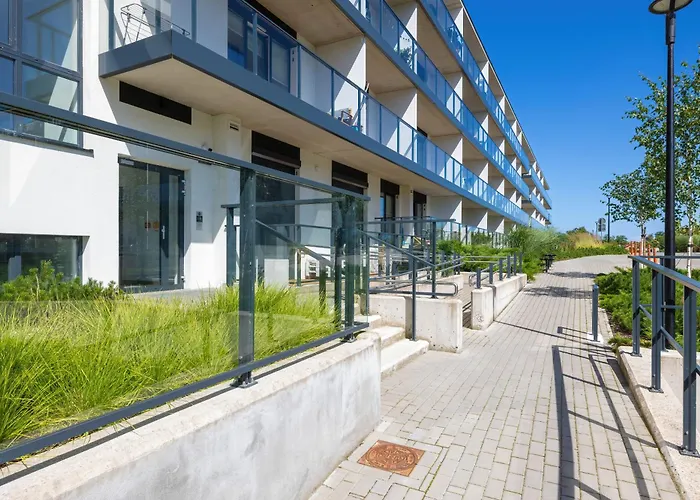 アパート Dziwna River Z Frontowym Widokiem Na Rzeke I Basenem Epapartamenty