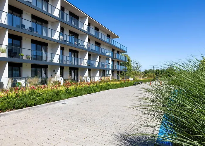 アパート Dziwna River Z Frontowym Widokiem Na Rzeke I Basenem Epapartamenty