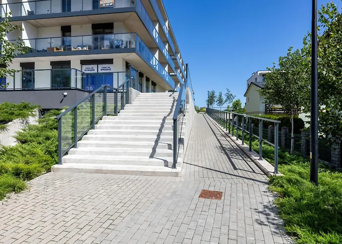 Dziwna River Z Frontowym Widokiem Na Rzeke I Basenem Epapartamenty *