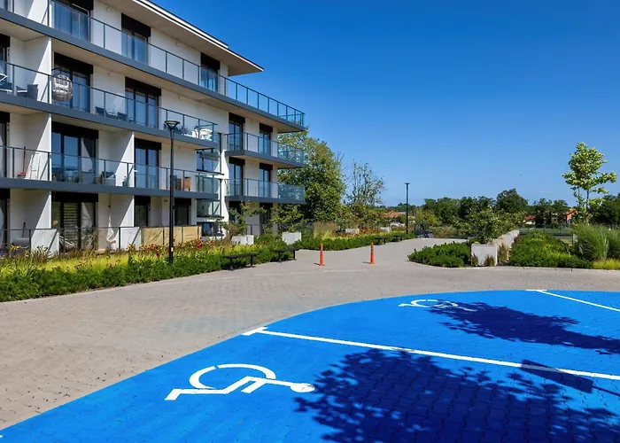 アパート Dziwna River Z Frontowym Widokiem Na Rzeke I Basenem Epapartamenty *