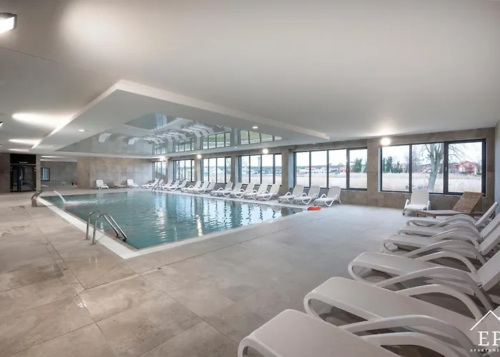 Dziwna River Z Frontowym Widokiem Na Rzeke I Basenem Epapartamenty * Dziwnów